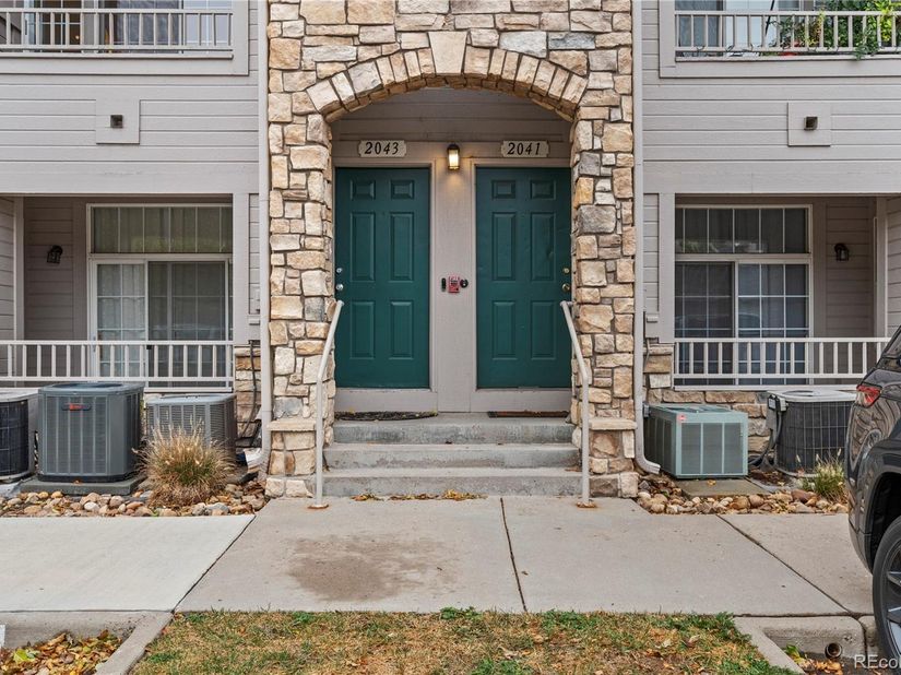 9468 E Florida Avenue 2043, Denver CO 80247