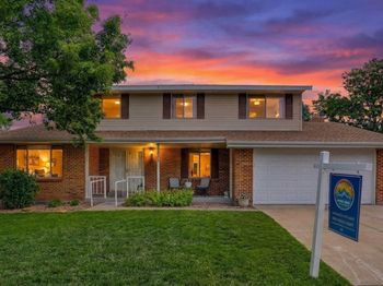 9245 W 83rd Place