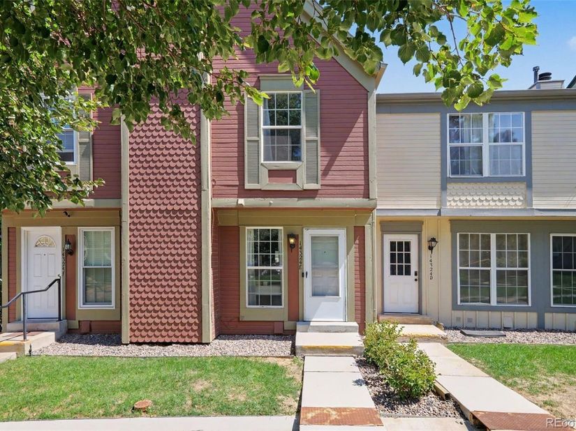 14324 E Hawaii Circle E, Aurora CO 80012