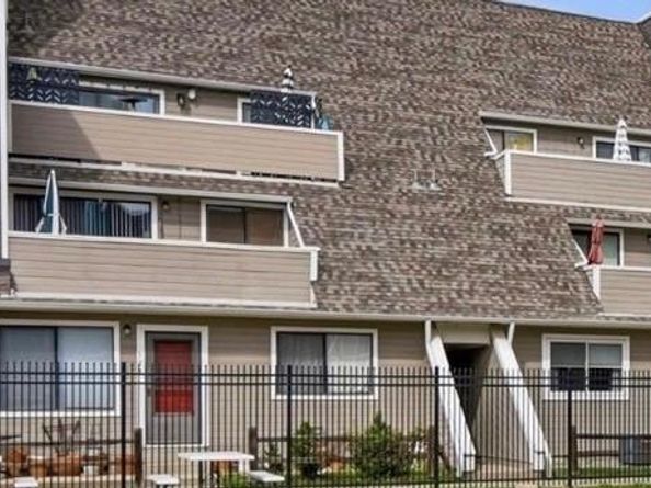 5250 S Huron Way 1204, Littleton CO 80120