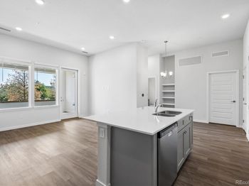483 Interlocken Boulevard