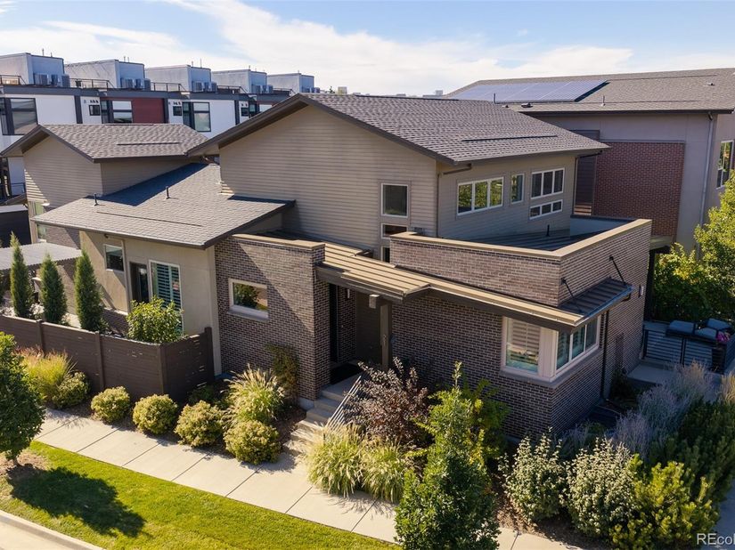 21 Oneida Court, Denver CO 80230