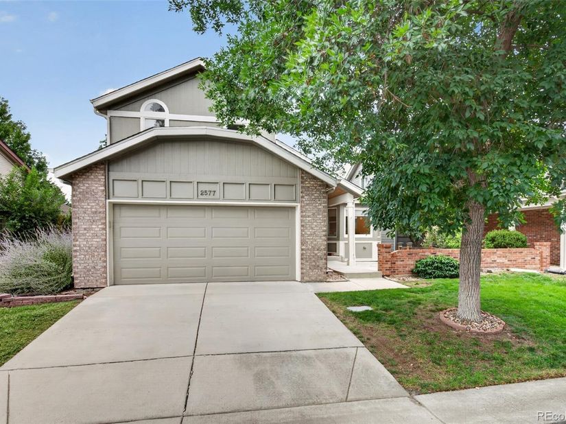 2577 S Independence Court, Denver CO 80227