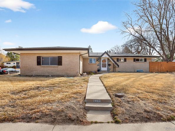 1880 S Monaco Parkway, Denver CO 80224