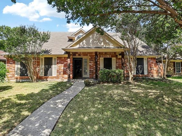 2521  Kimberly Drive , Garland Texas 75040
