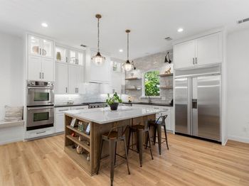 12001  Hermitage Lane 