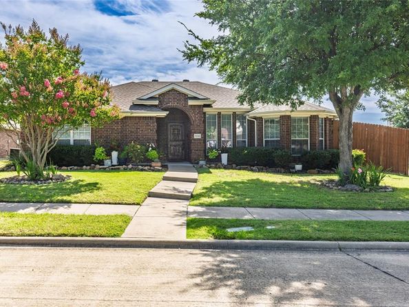 7210  Mercurys Road , Rowlett Texas 75089