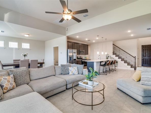2769  Henson Lane , Garland Texas 75040