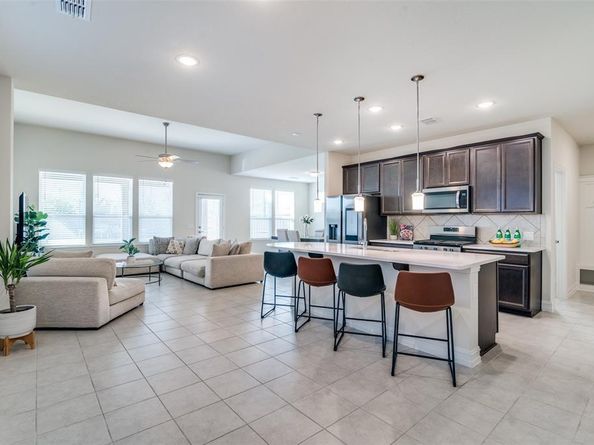 2769  Henson Lane , Garland Texas 75040