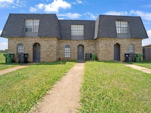 2744  Saint George Place , Arlington Texas 76015