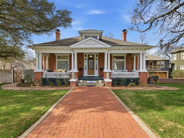 2264  Lipscomb Street , Fort Worth Texas 76110