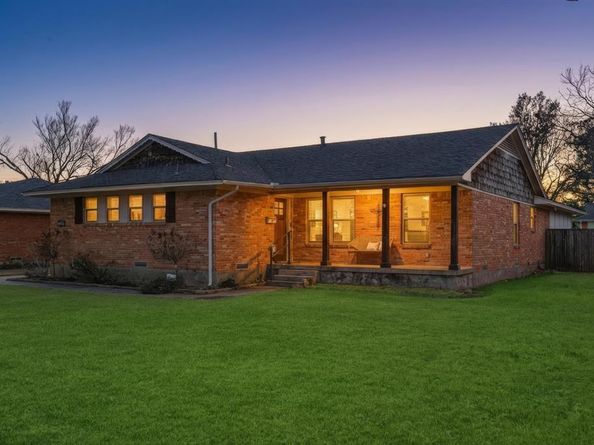 9525  Livenshire Drive , Dallas Texas 75238