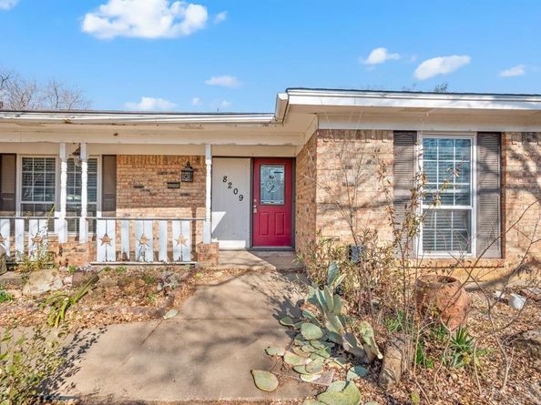 8209  Pearl Street , North Richland Hills Texas 76180
