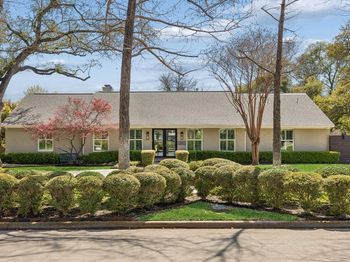 7032  Lavendale Avenue 