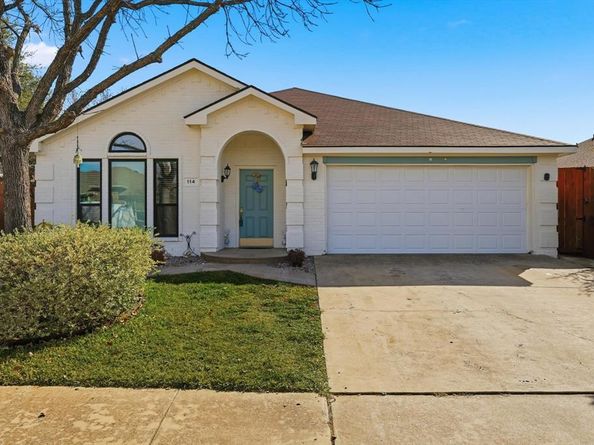 114  Drake Lane , Garland Texas 75043