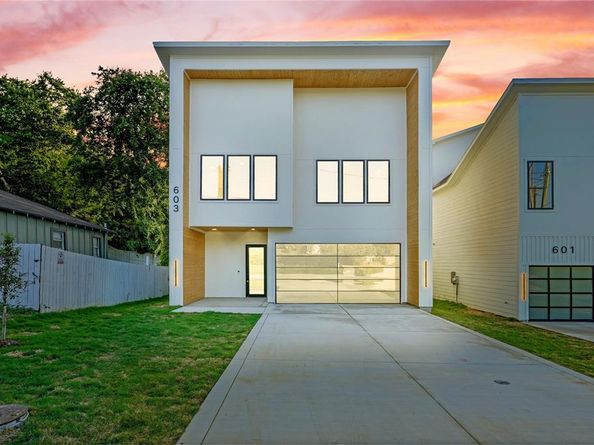 603 S Moore Street , Dallas Texas 75203