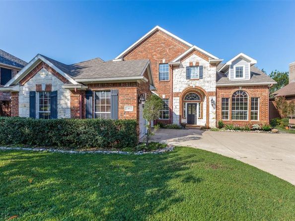 2402  Indian Trail , Rowlett Texas 75088