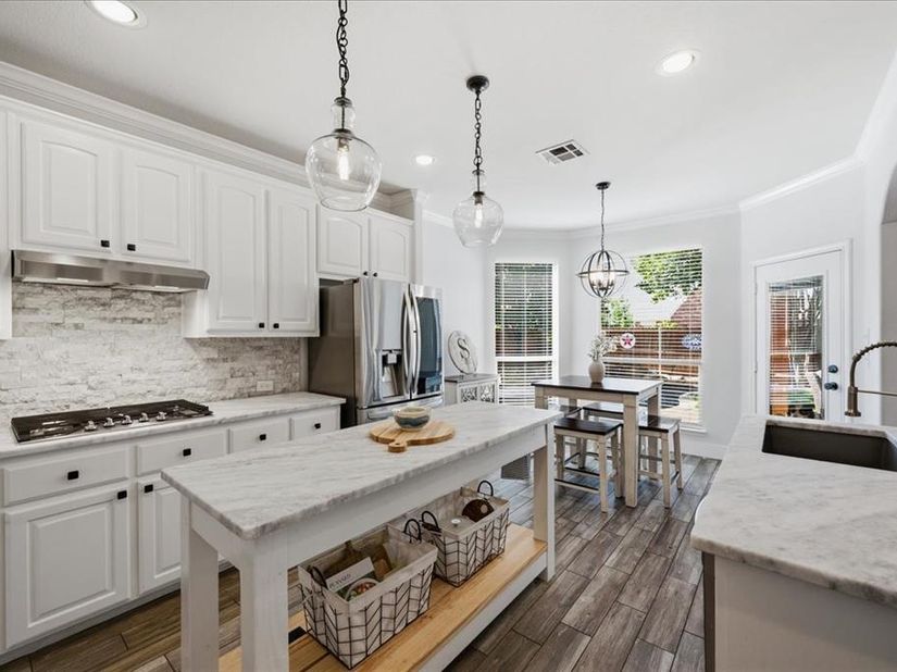 10320  Flat Creek Trail , McKinney Texas 75072
