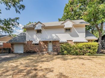 1313  Killian Drive 