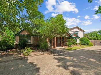 135 E Pleasant Run Road 