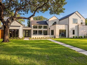 11202  Northland Circle 