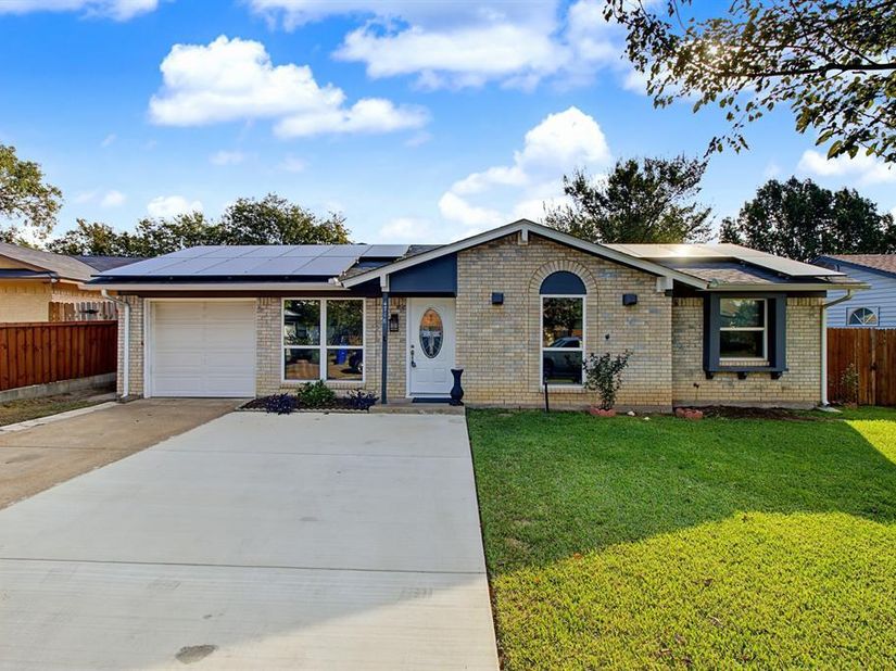 4716  Kyle Drive , Balch Springs Texas 75180