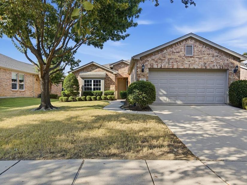 960  Pasatiempo Drive , Frisco Texas 75036