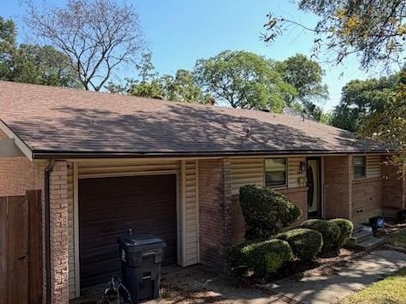 1907  Canelo Drive , Dallas Texas 75232