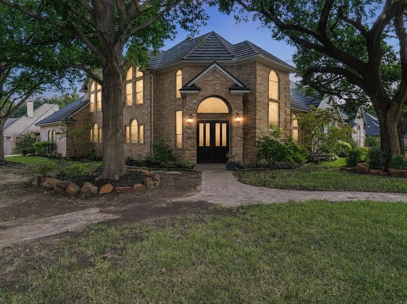2700  Cottonwood Lane , Colleyville Texas 76034