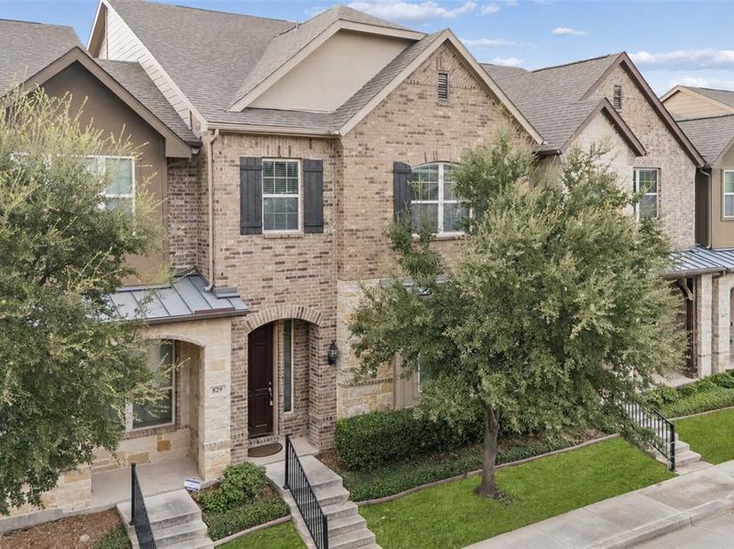 833  Rohan Drive , Richardson Texas 75081