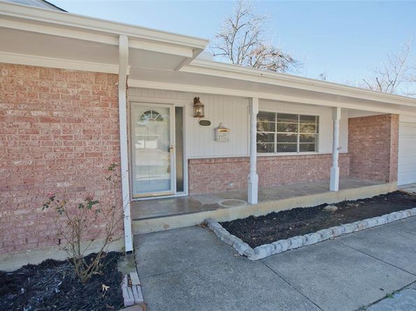 3821  Winifred Drive , Fort Worth Texas 76133