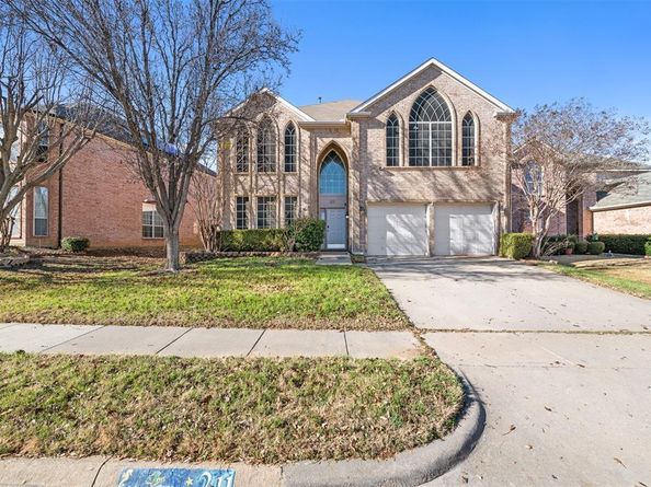 211  Nutmeg Lane , Euless Texas 76039