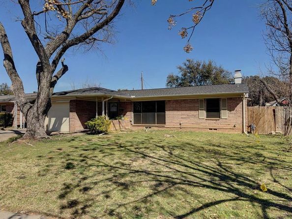 2404  William Brewster Drive , Irving Texas 75062