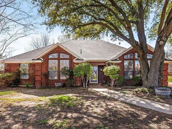4102  Autumn Ridge Court , Arlington Texas 76016