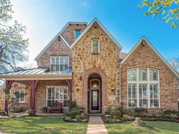 647  Royalwood Court , Grand Prairie Texas 75052
