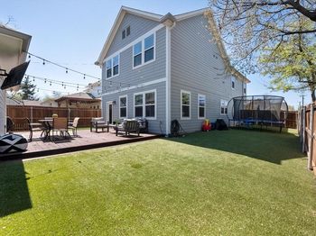 2801  Livingston Avenue 