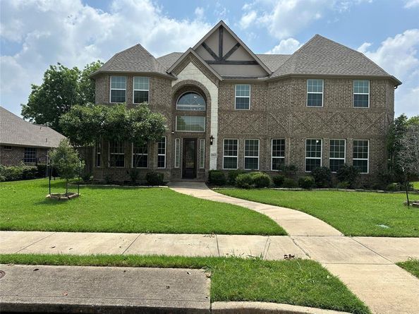 2813  Regents Park Lane , Garland Texas 75043