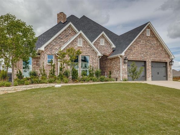 11008  Familia Real Drive , Benbrook Texas 76126