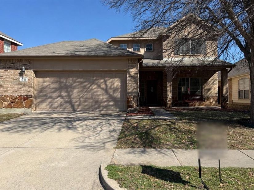 1627  Heron Drive , Aubrey Texas 76227