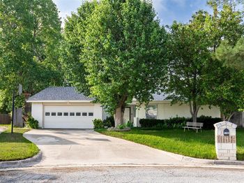 1102  St Croix Court 