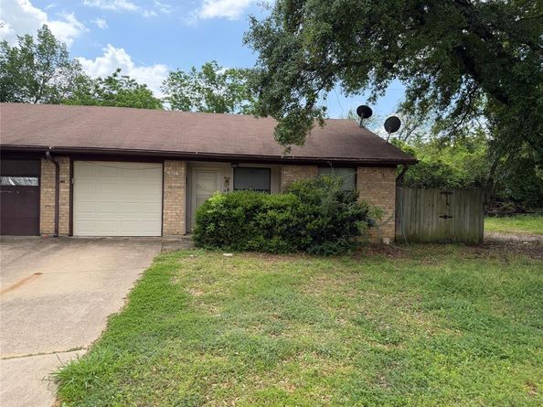 6508  Oak Forest Court , Fort Worth Texas 76112