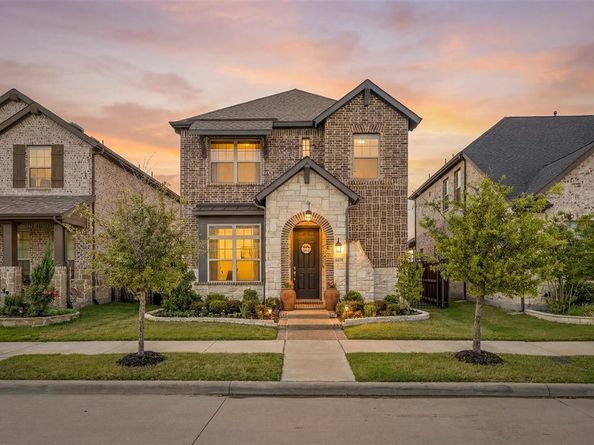 4430  English Maple Drive , Arlington Texas 76005
