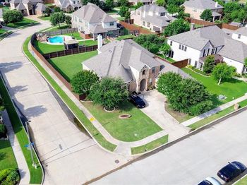 5730  Creek Crossing Lane 