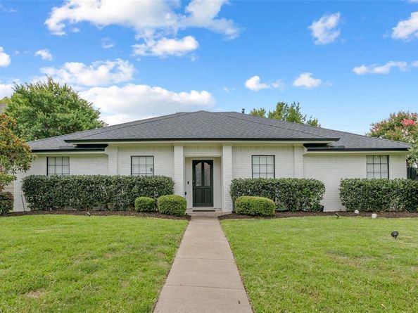 2600  Summertree Drive , Carrollton Texas 75006