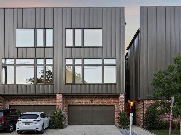 1844  Mecca Street , Dallas Texas 75206