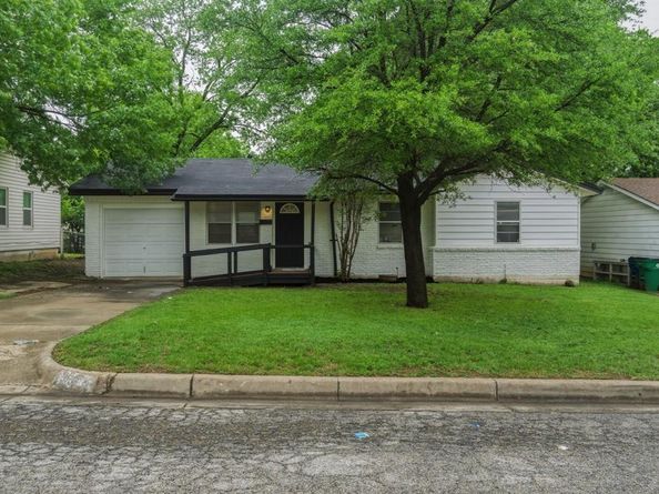 3937  Woodlane Avenue , Haltom City Texas 76117