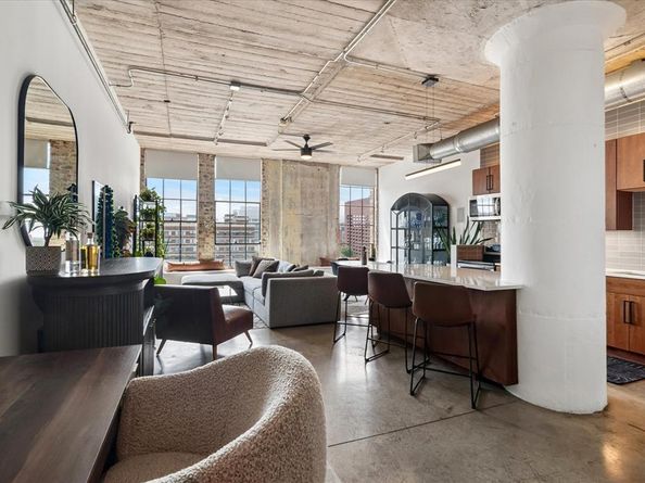 1122  Jackson Street  709, Dallas Texas 75202