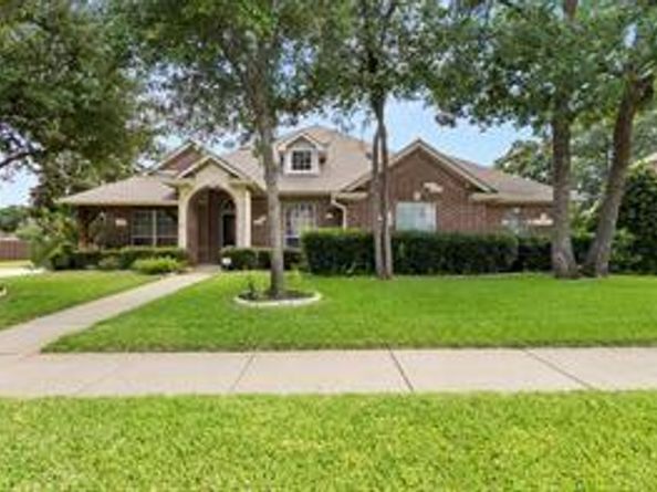 5624  English Oak Drive , Fort Worth Texas 76244