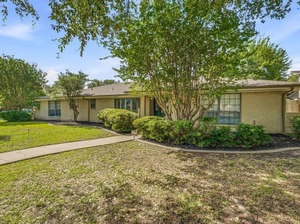 4413  Quail Hollow Road , Fort Worth Texas 76133