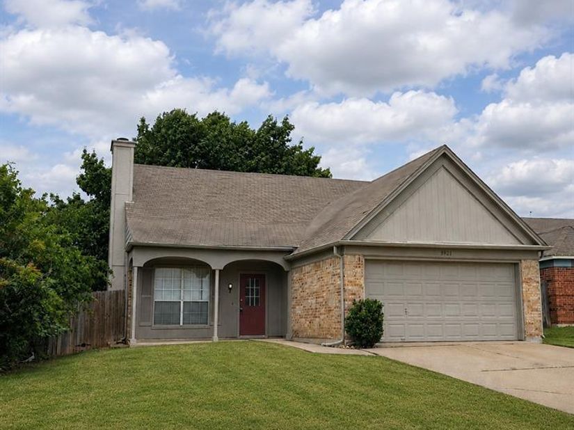 3921  Huckleberry Drive , Fort Worth Texas 76137
